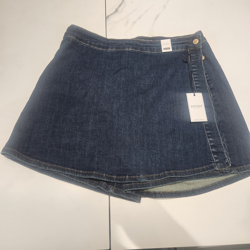 Judy Blue Dark Indigo Denim Skort